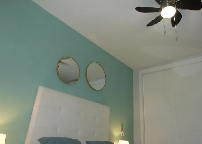 Alameda Del Tajo Ii Parquing Center * روندا